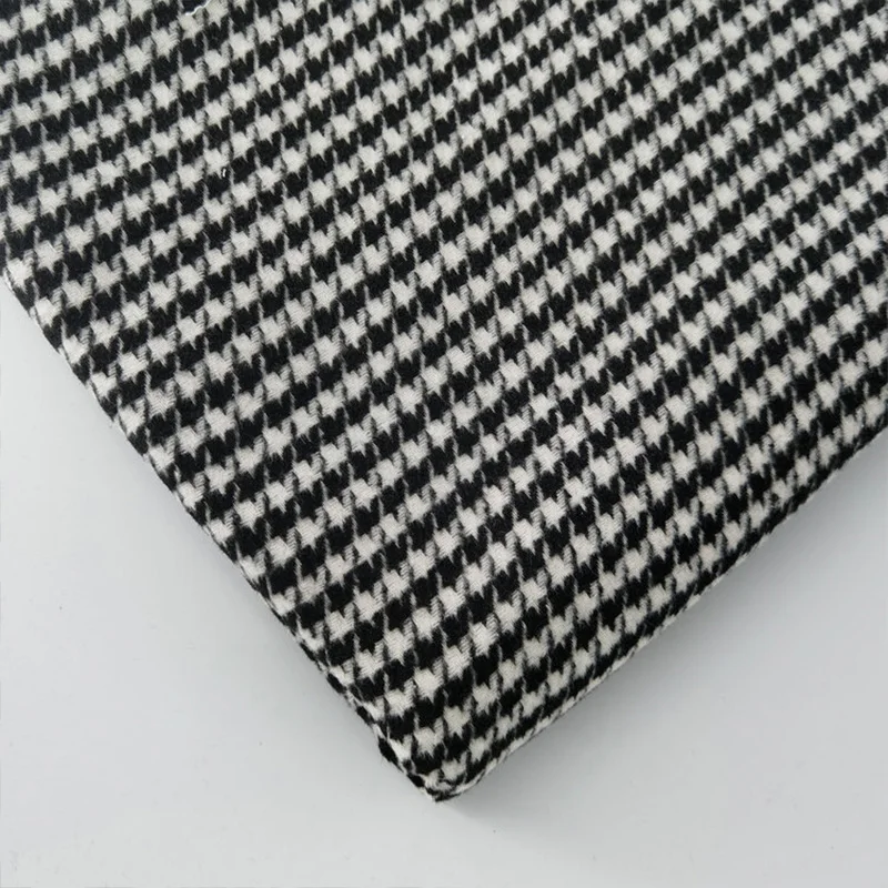 Houndstooth Woolen Fabric 4