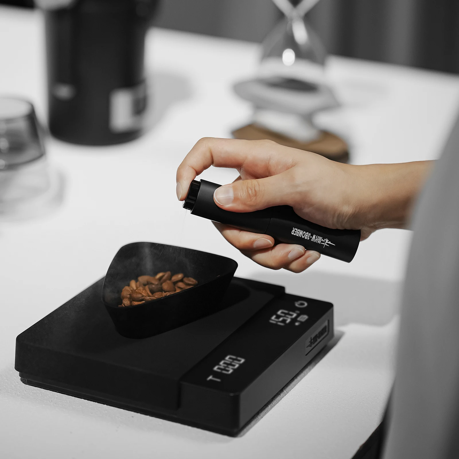 مكيال قهوة فاخر من الألومنيوم