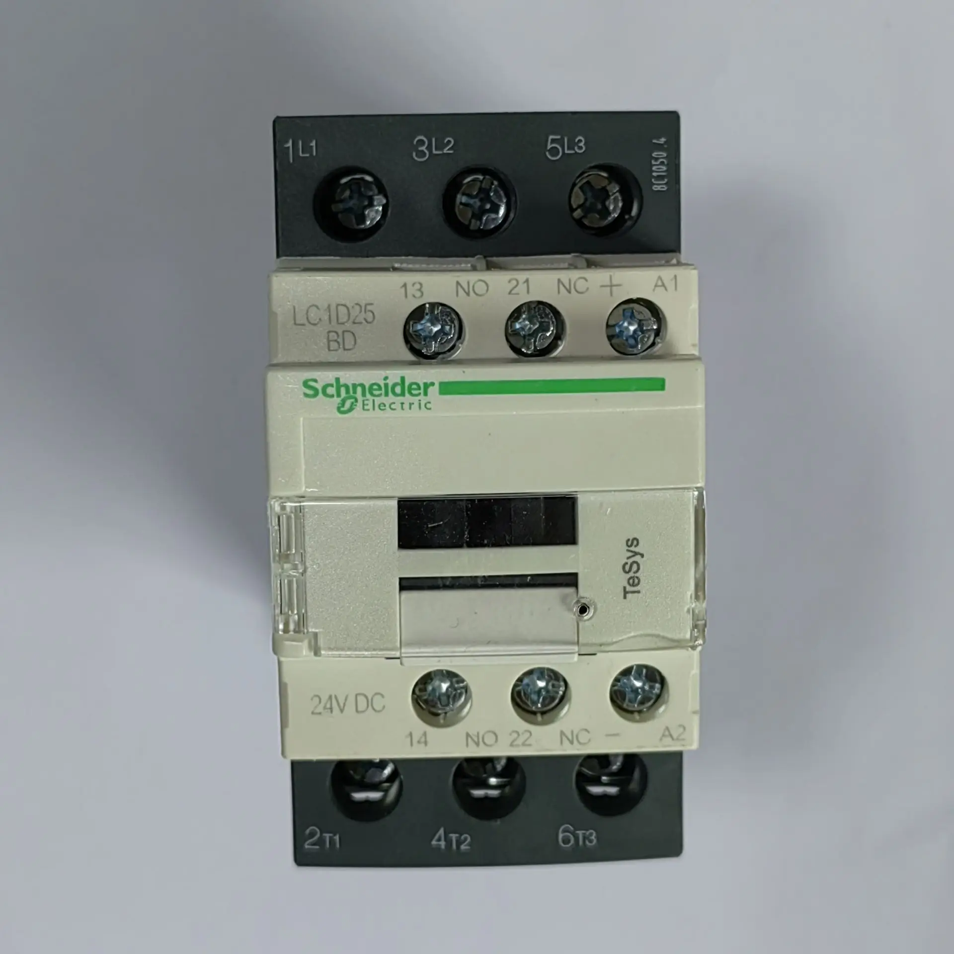 Contator Schneider-dc com Uma Bobina Aberta e Próxima Trifásica Normalmente Aberta Tensão Dc24v Lc1d25bdc Lc1d25bd 25a