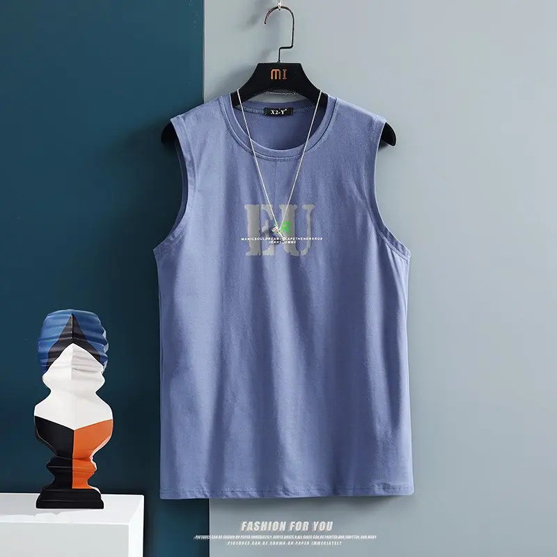 

Летняя мужская футболка: легкая, дышащая ткань с модным дизайном для максимального комфорта. 5689