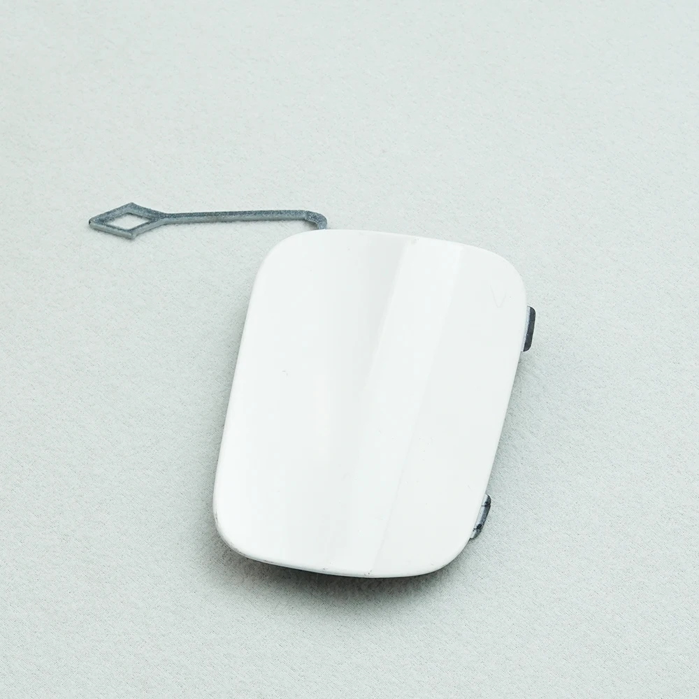 A1568859500 Front Bumper Trailer Hook Eye Mask Hole Cover For Mercedes-Benz GLA W156 (18-19 ) 1568859500 Car Accessories 2