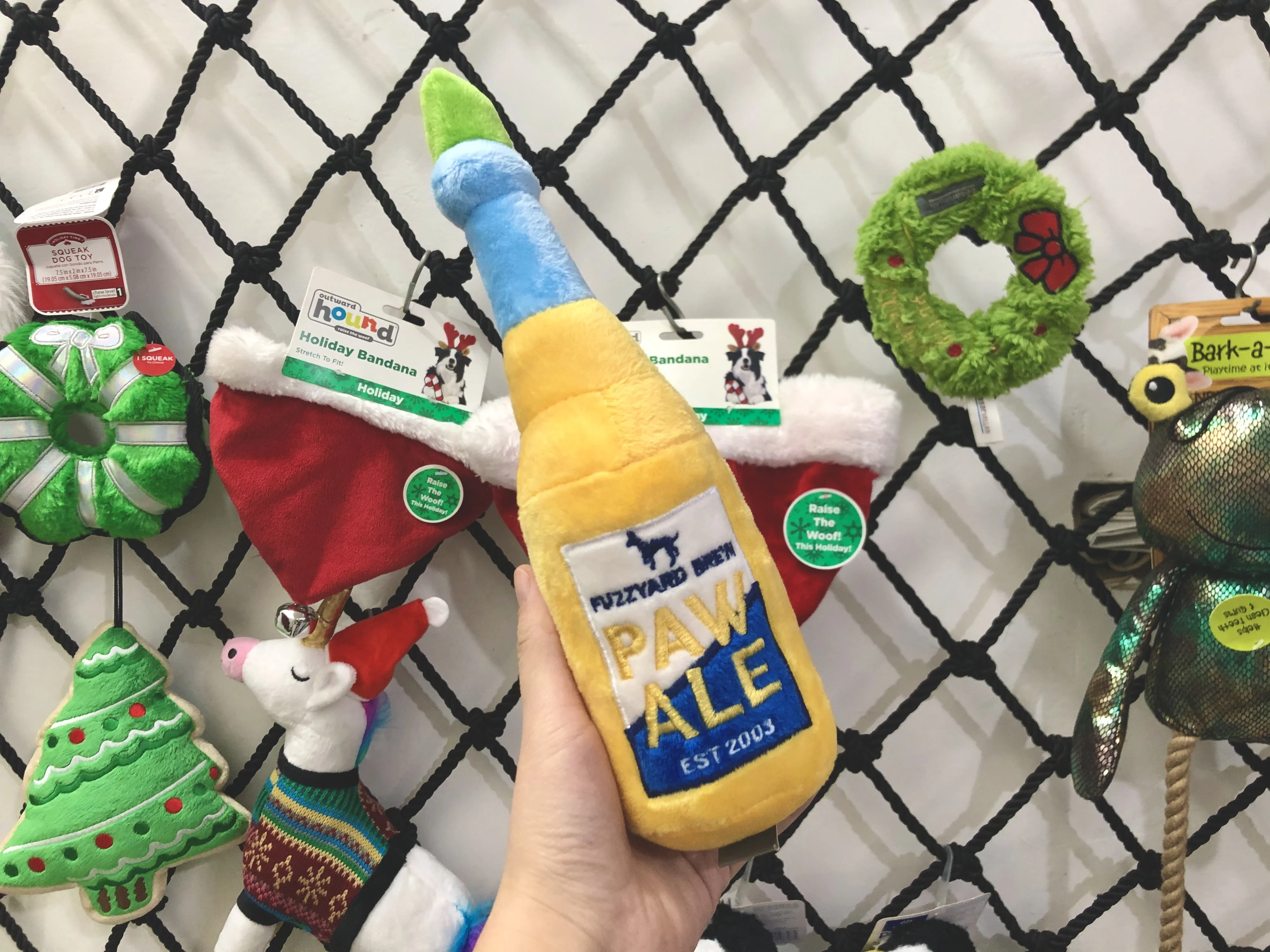 Jouet Peluche pour Chien Bouteille de Bière Grinçante