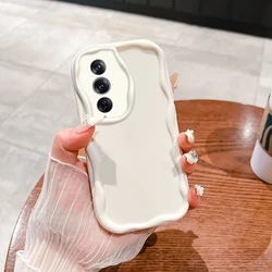 Enhanced Protection Shockproof Phone Case with Cream Waves Design and Glossy TPU Soft Cover for Vivo V70 FE (NYW white)