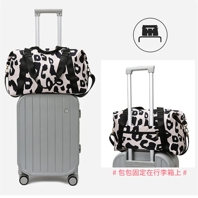 Large Capacity Leopard print Sports Bag for Women Waterproof Yoga Swimming Gym Handbag Fashion Travel Tote Men Luggage Handbags 2