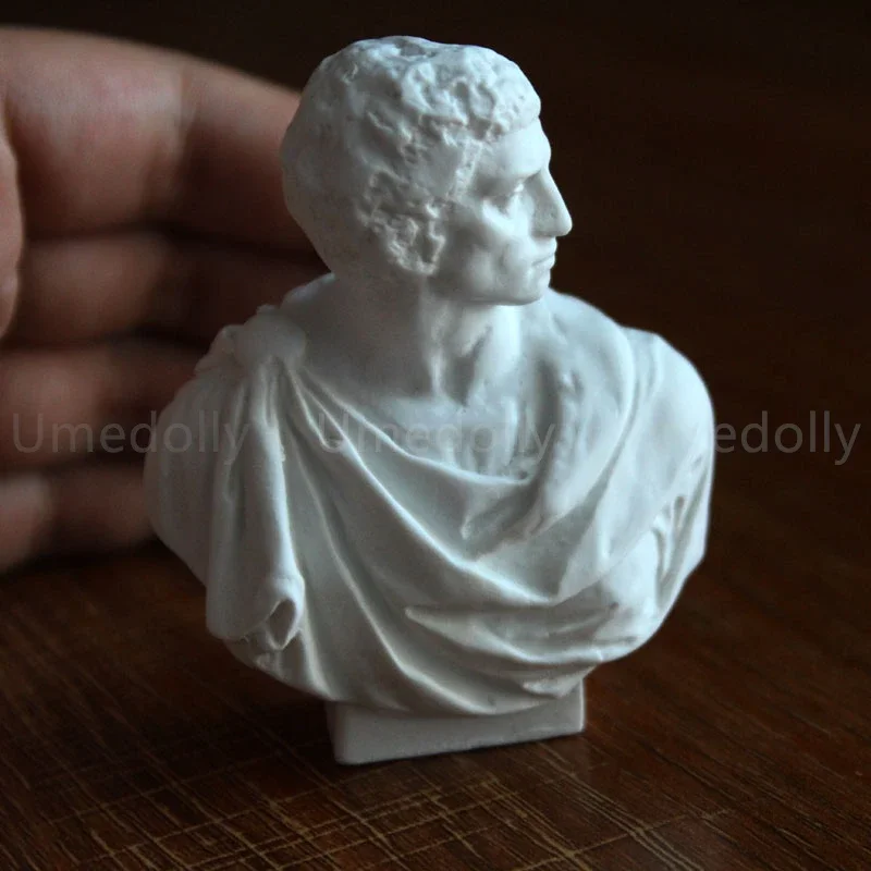 Classic Miniature Dollhouse Mini Plaster Statue Model Greek Mythology for Barbies OB11 Doll House Decoration Accessories doll accessories,doll house decoration