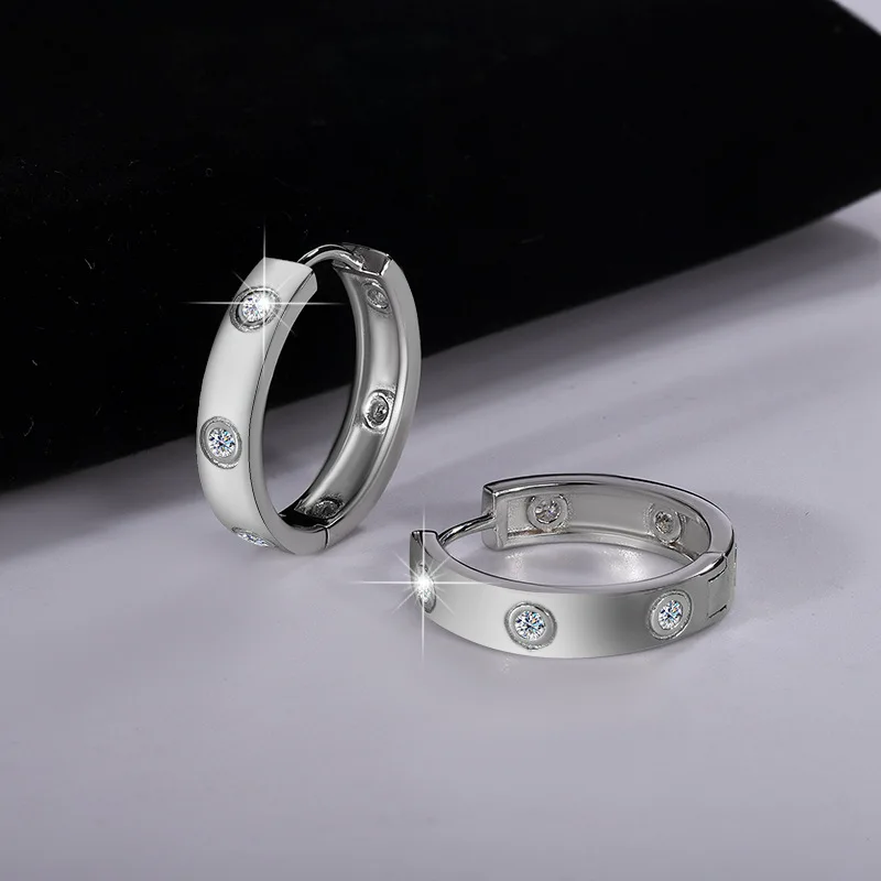 High quality 925 sterling silver stylish exquisite Moissanite earrings for Valentine's Day ladies anniversary gift