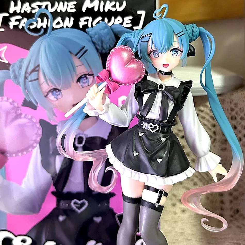 Hatsune Miku Kawaii Anime Figurine - 18cm Collectible Action Figure Gift