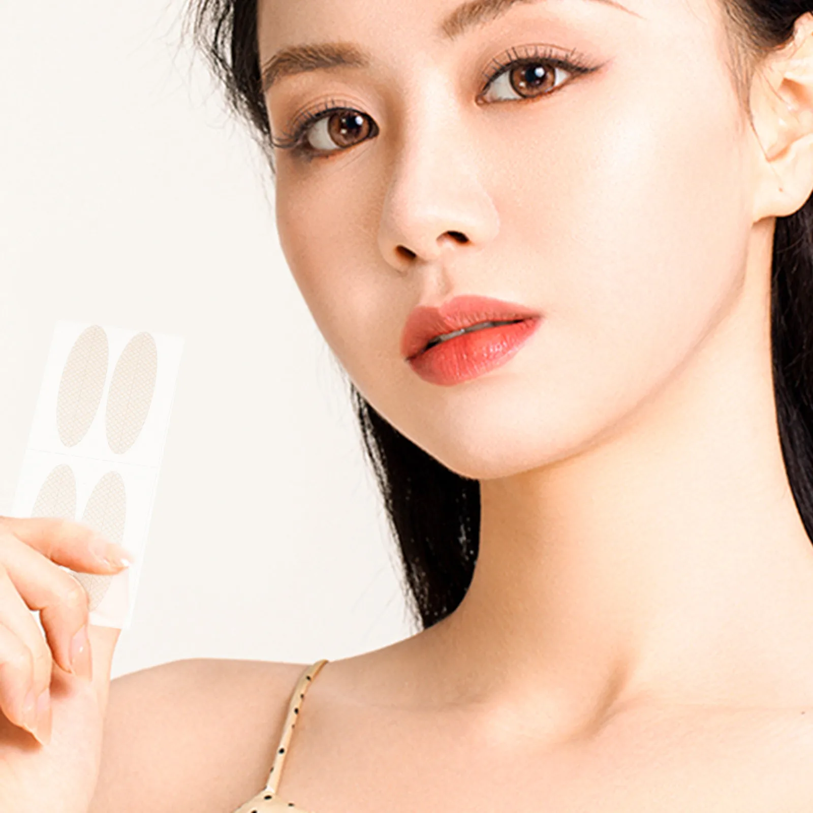 3 롤 여성용 천연 이중 눈꺼풀 테이프 여성용 간편한 적용 눈꺼풀 쉐이핑 스트립 편안하고 오래 지속되는 아이 메이크업 도구 뷰티
