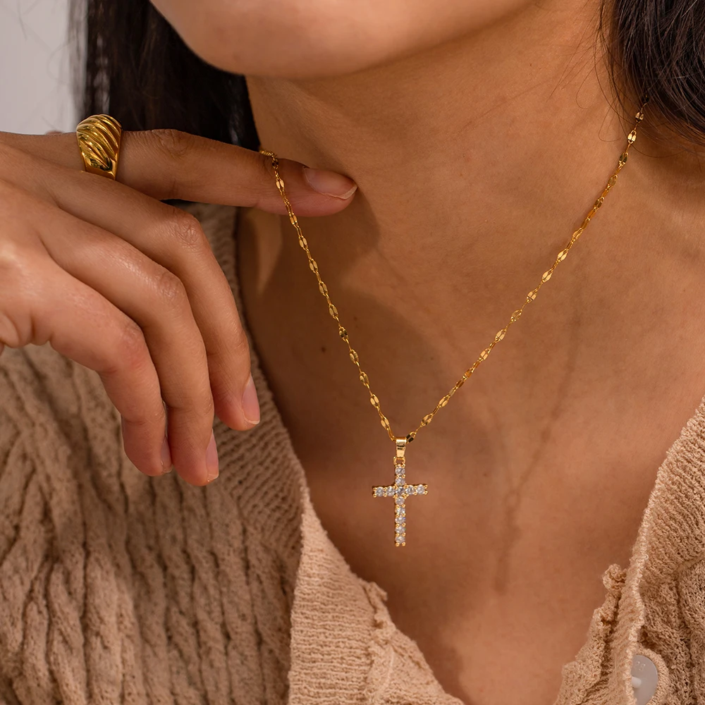 Uworld Retro 18K PVD Gold Plated Clear Crossed Zircon