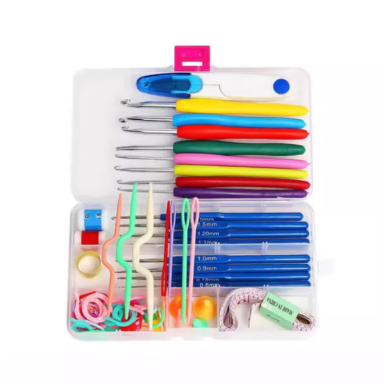 Colorful Crochet Hook Set with Plastic Stitch Markers