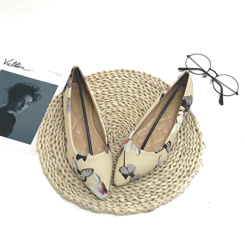 Flats for Women with Butterfly Flower Print Pointy Head Lady Casual Shoes Daily Loafers Slip on Zapatos De Mujer Lolita Shoes