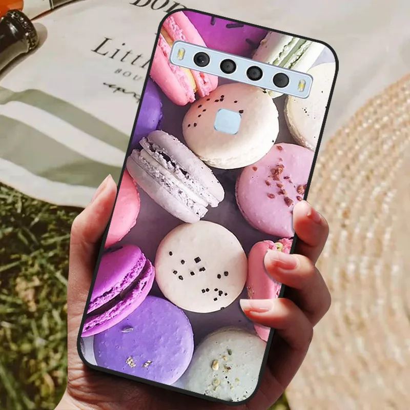 Stylish Soft Silicone Phone Case - Fashionable Protective Cover in Vibrant Colors