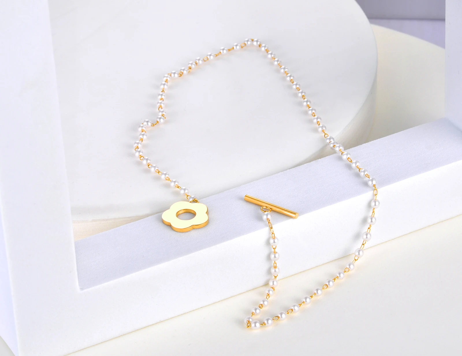 Lokaer Mode Schwarz CZ Kristall Charme Halsketten Für Frauen Edelstahl Weiße Perle Link Kette Böhmischen Strand Halskette N22083_voghion.com