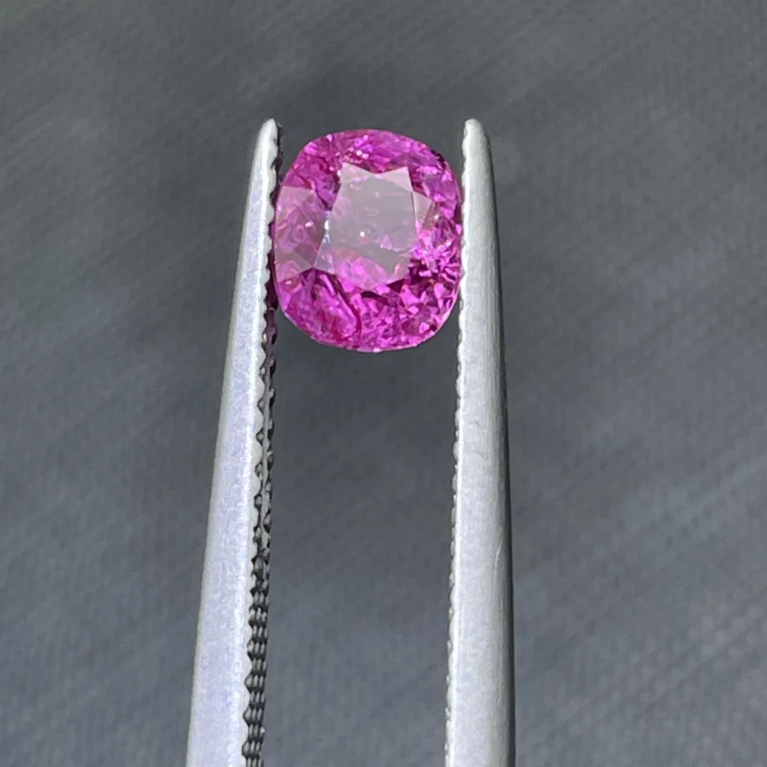 ふるさと納税 アクセサリー 福岡県 行橋市 CN-007_Apple Watch専用シルバー925製チャーム_sevenstone(Pink Sapphire)&ラバーバンド 福岡県行橋市の地域・お礼品情報 | ふるさと納税サイト【さとふる】