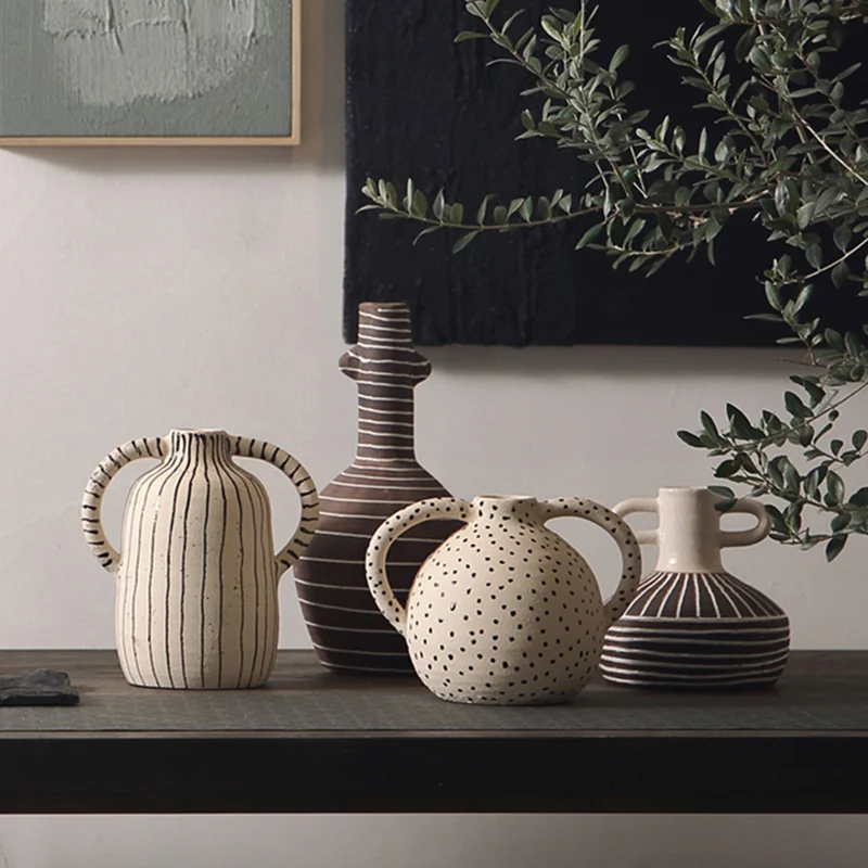 

Handmade amphora pottery flower ware Modern simple art vase ornaments Homestay model house