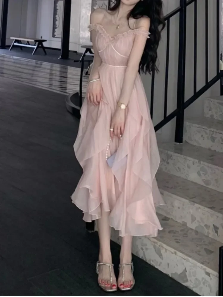 

Повседневное розовое Сетчатое эластичное корейское платье с высокой талией и V-образным вырезом средней длины без рукавов ТРАПЕЦИЕВИДНОЕ летнее платье на бретелях-спагетти