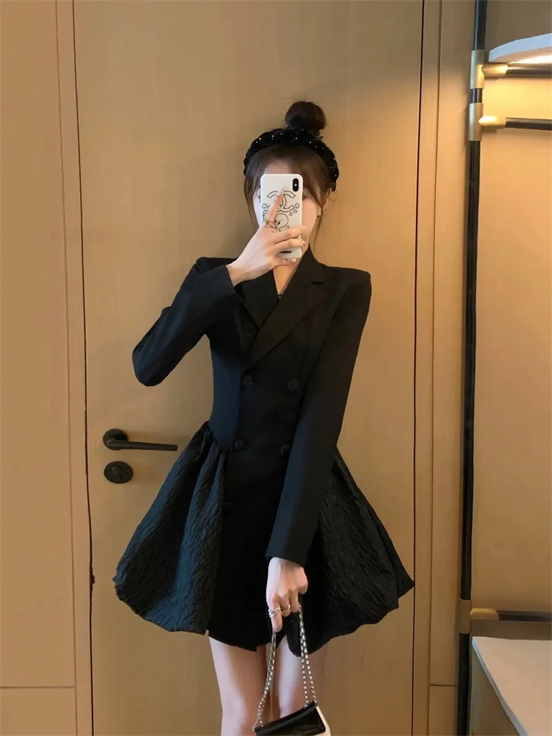 

Black Fragrant Style Dress for Women's 2023 New Early Autumn High end Feeling Waist Closing, Slim Temperament Suit Dress P47