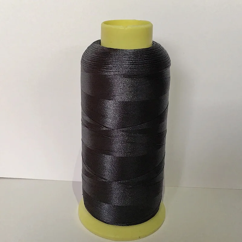 Serafil fils à broder pour petits détails 60wt 5000 m couleur 2000