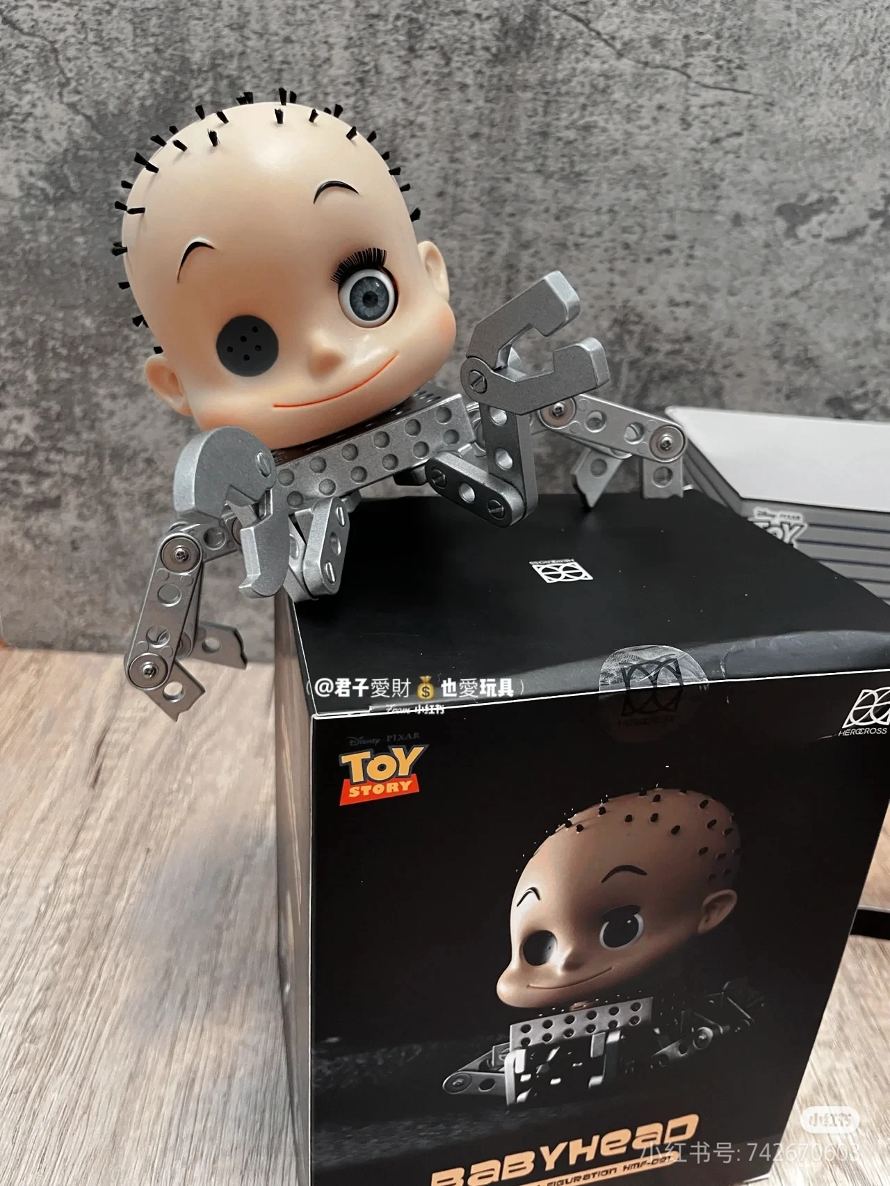 Toy Story Baby Face フィギュア Disney Pixar Toy Story Baby Face Limited Radio Controlled