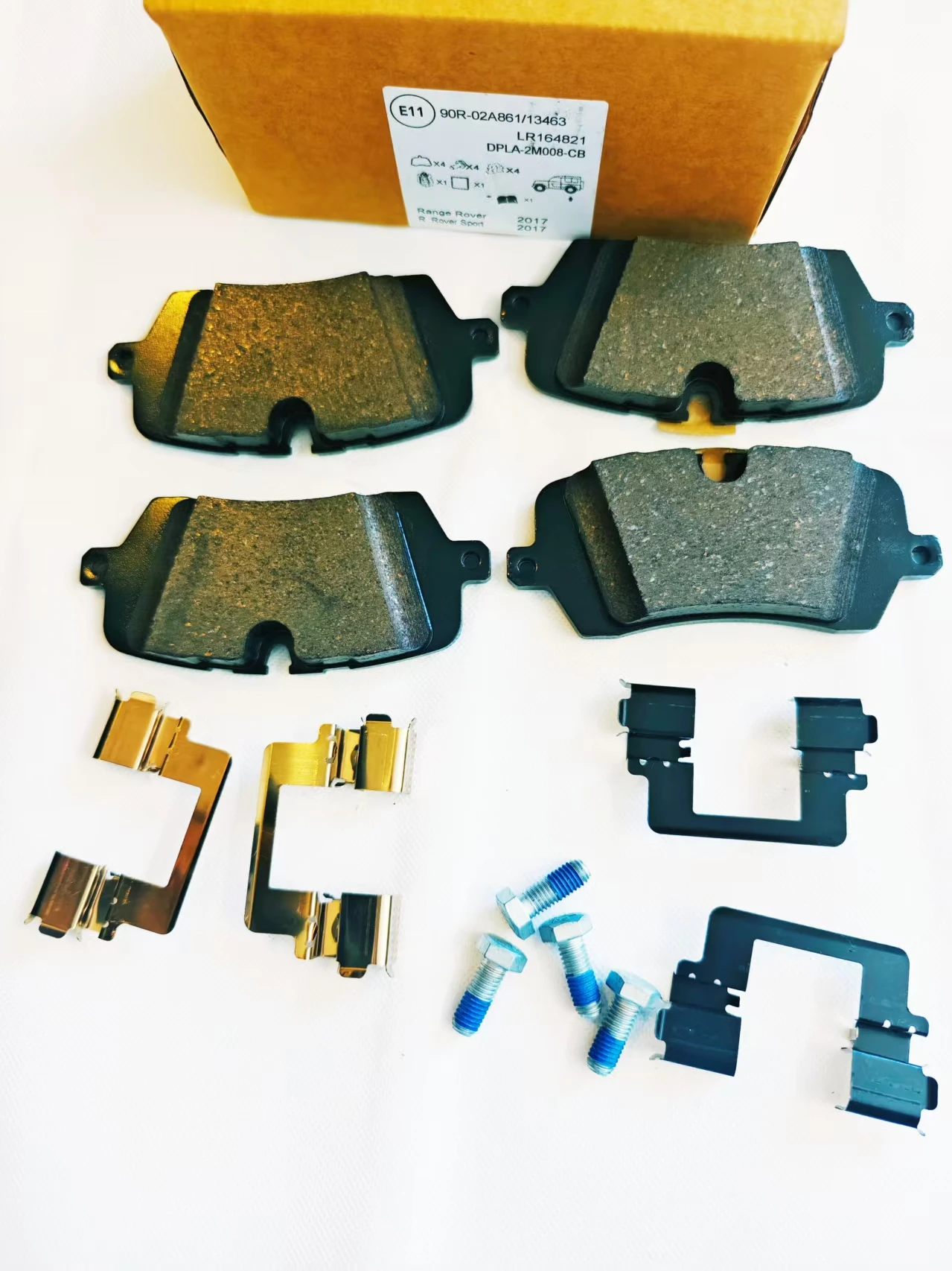 Rear brake pads LR106326 LR164821 LR108260 LR036574 LR162042 For land Rover Executive Sport Discovery 5 Defender