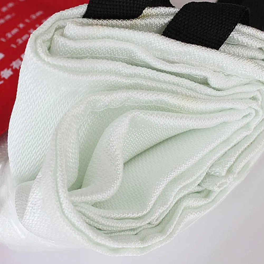 Fiberglass Fire Blanket 1M * 1M Fire Blanket Fighting Fire Extinguishers Glass Fibre Tent Emergency Survival Military Blanket Shelter Safety Cover