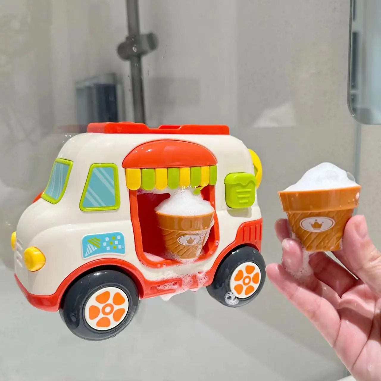 Cute cartoon ice cream truck manual shower gel hand soap foamer