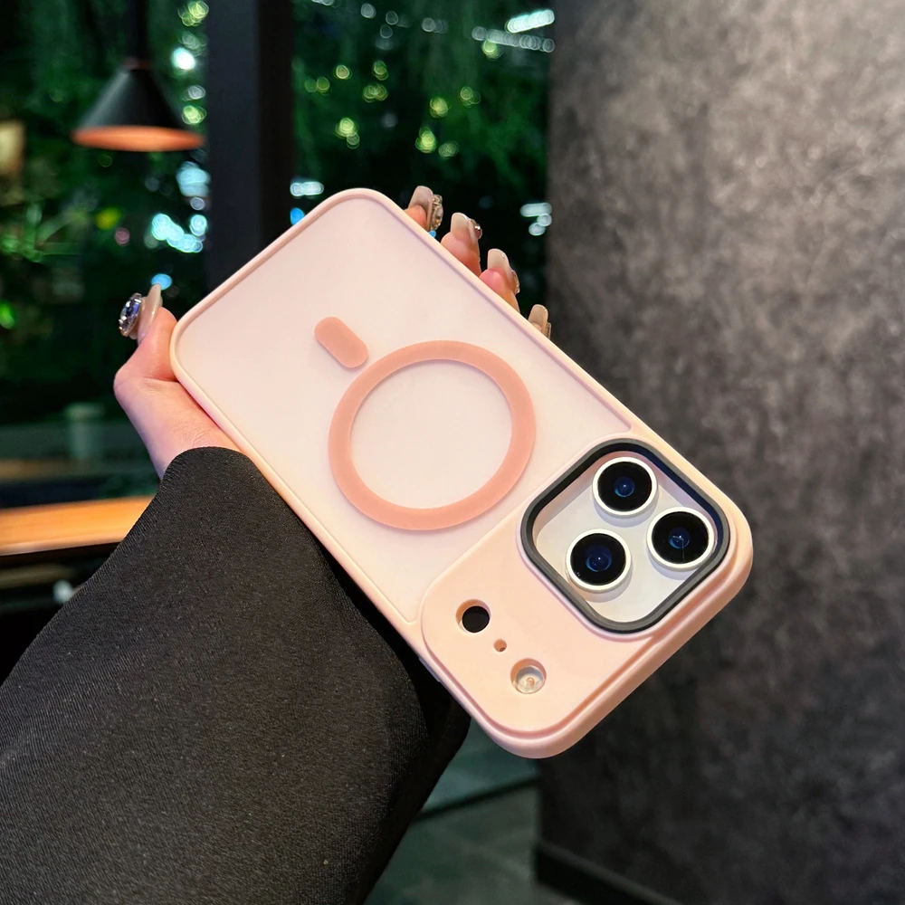 Luxury Matte Transparent Shockproof Phone Case with Breathable Magnetic Soft Cover