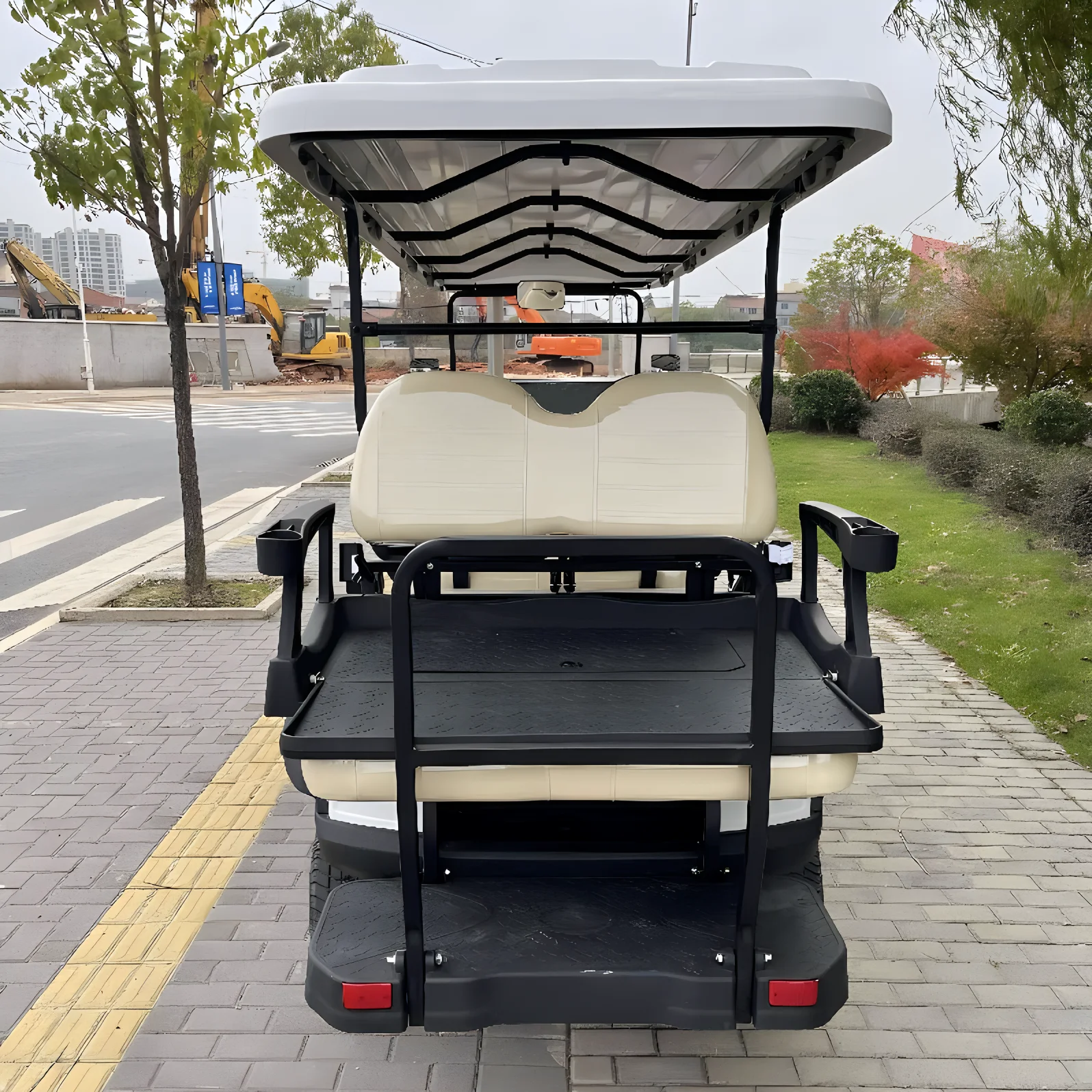New Design 12 Inch Golf Cart Wheels and Tires Luxury Street Legal Electric Golf Cart 6 Seater