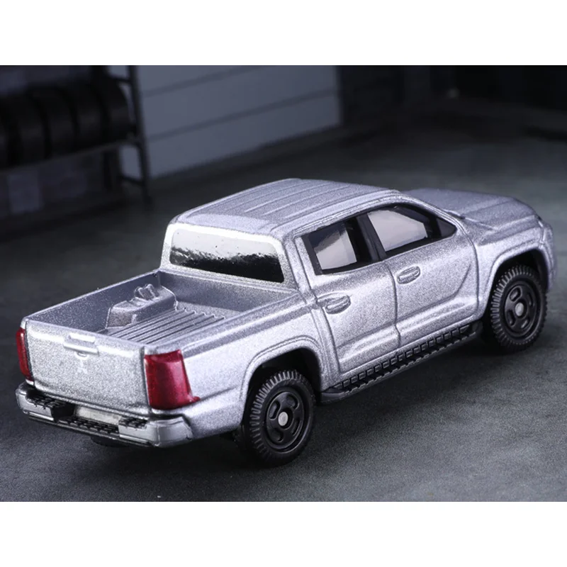 TAKARA TOMY Tomica Premium NO.30 MITSUBISHI TRITON Alloy Diecast Collection Cars Model Toys for Children Boys 6