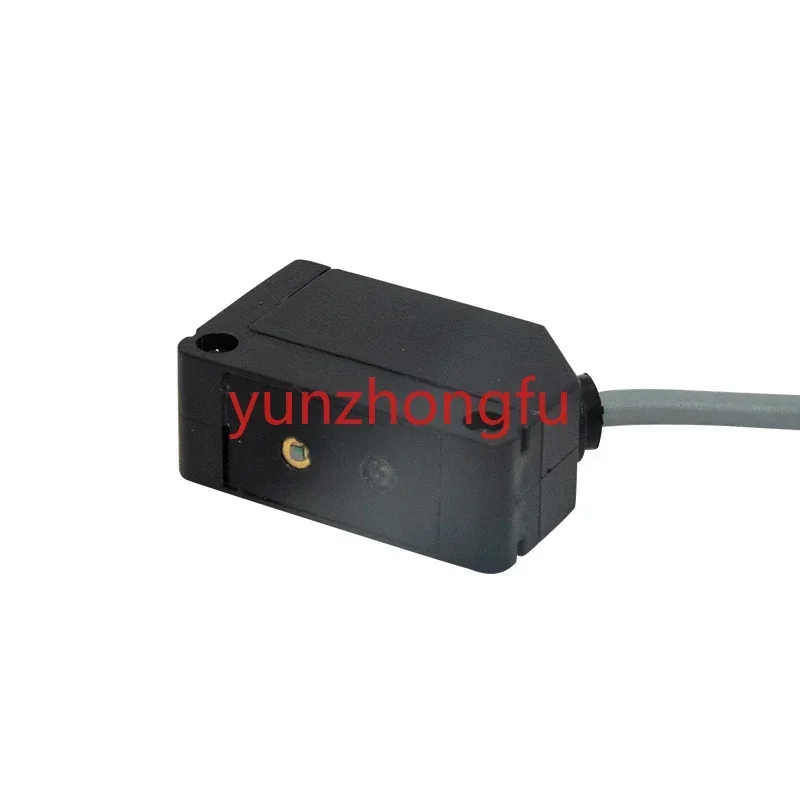 

Q31 Square Photoelectric Diffuse Reflection Sensor Film Highly Transparent Object Detection Switch Distance Adjustable