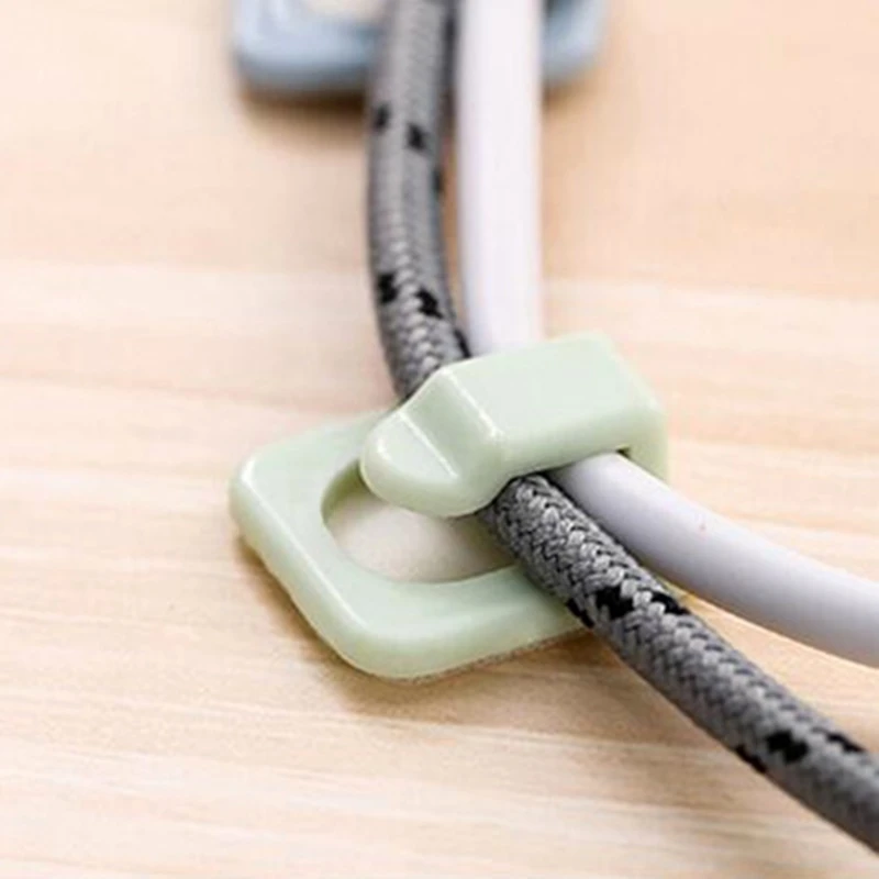 18Pcs Adhesive Cable Organizer Securing Clips USB Wire Organizer Clips Computer Wire Organizer Desktop Storage Line Holder