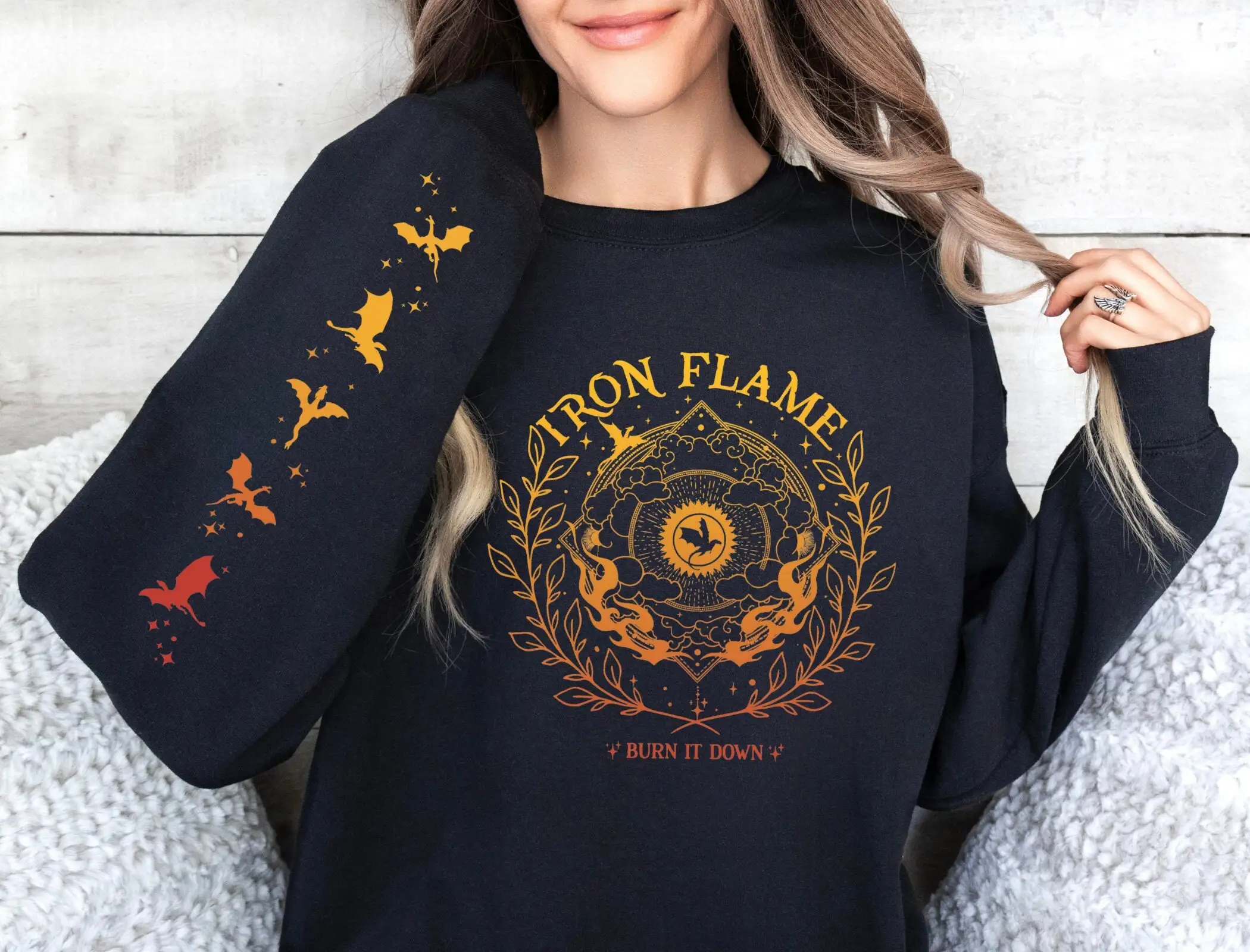 

2024 Voguish Animation Style Female Sweatshirt Iron Flame Slogan Female Sweater Hot Blood Element Dragon Print Girl Tops