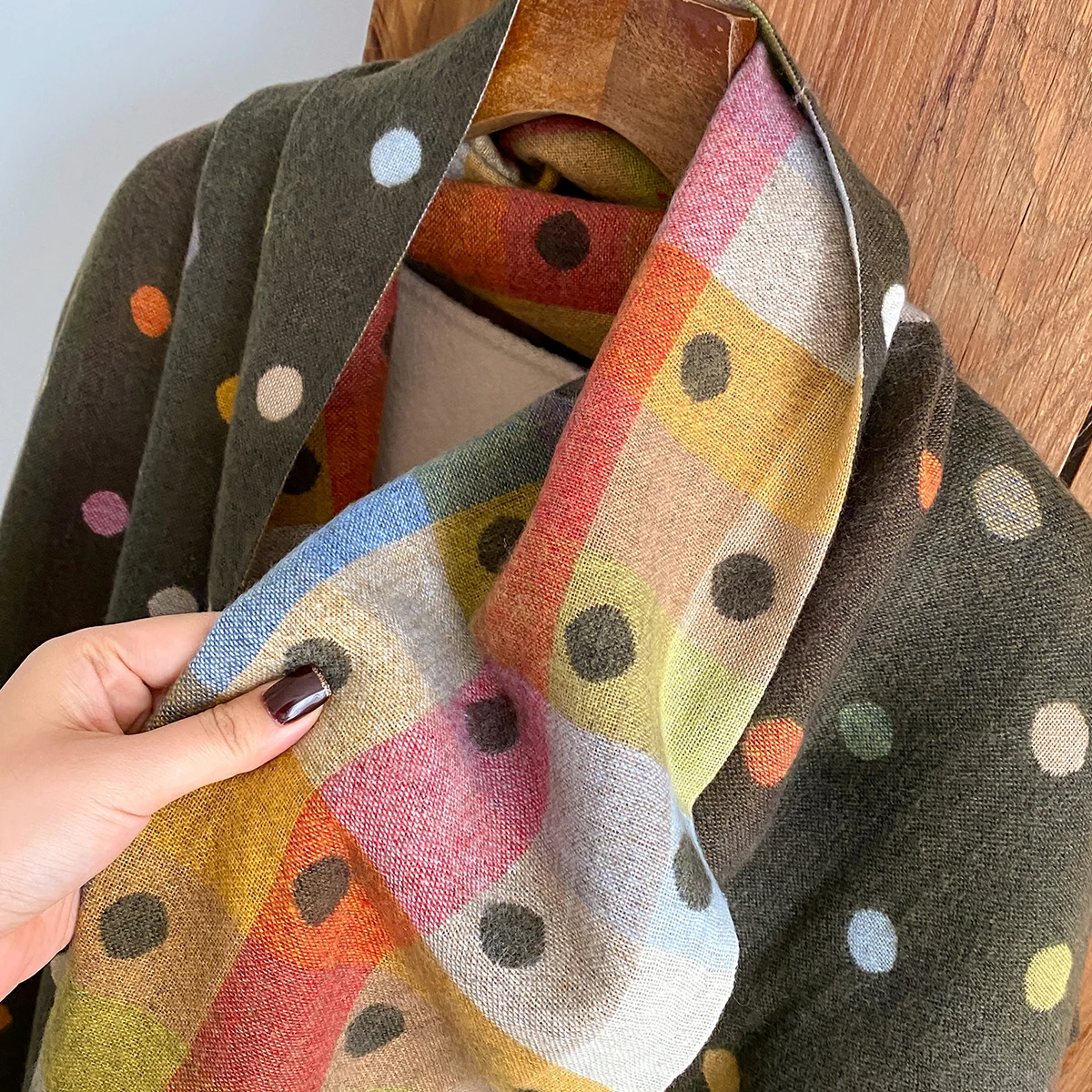 Elegance National Style Print Scarf Soft Warm Long Tassel Pashmina Shawl Autumn and Winter Outdoor Coldproof Windproof Blanket