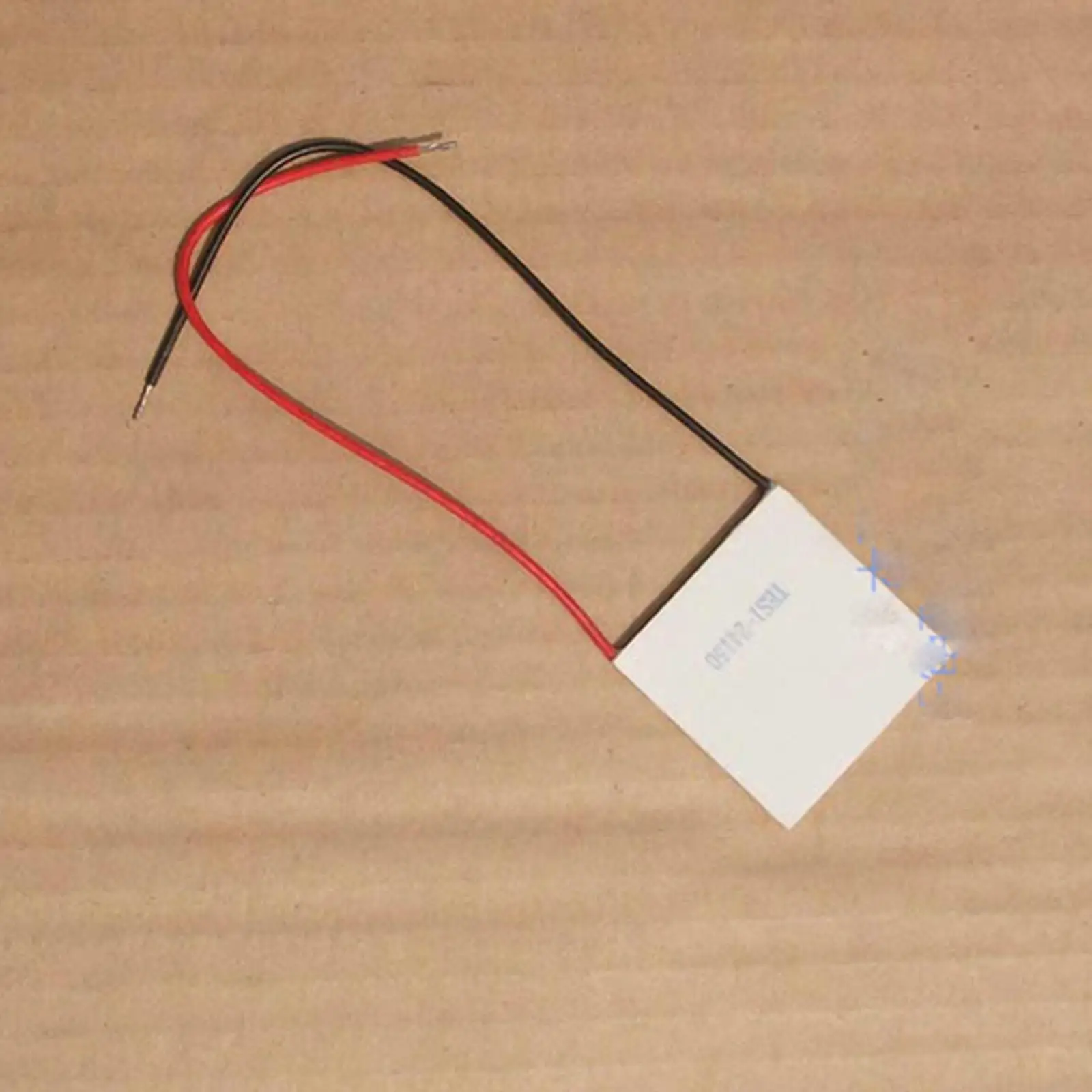 40x40x3.2mm 5A 28.8V 80W TES1-24150 Thermoelectric Cooler Peltier Heatsink