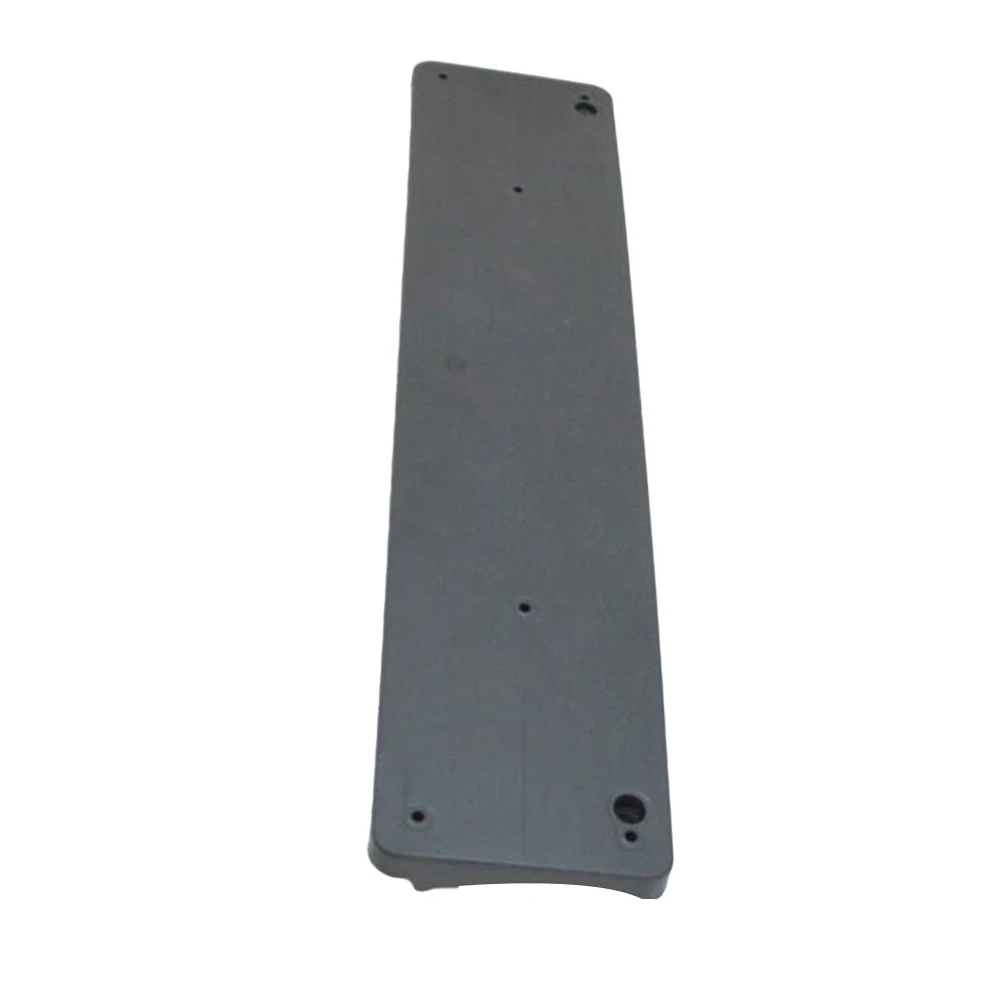 MERCEDES E 클래스 W211 2002 2006용 호환 가능한 옵션으로 마모된 전면 번호판 홀더를 교체하세요.