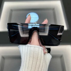Vintage Retro Designer Sunglasses - Unisex Mirror Shades (BlackGray)