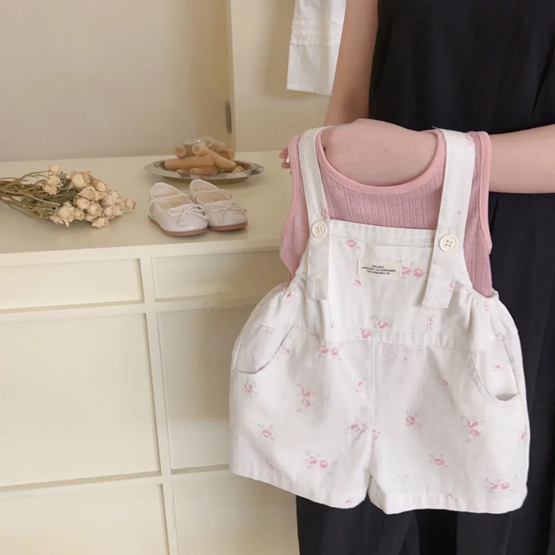 

2023 New Arrival Korean Style Girls' Fashionable Backless Floral Strap Shorts Set Clothing for Baby Girl Outfit Set