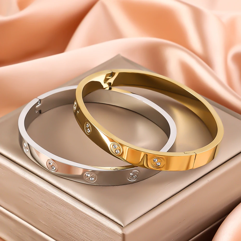 ZHIRUI Wide Stainless Steel Cuff Bracelet, Waterproof Gold Color Metal Bracelet, Women's Exquisite Jewelry Gift 3