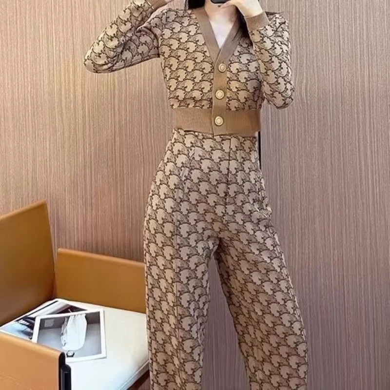 2023 New Autumn Women's Clothes Vintage Printing Knitted suit High Street Casual Sports Fashion 2 Piece Sets Women Outfit summer beach suit solid color top elastic shorts casual sports two piece 2023 loose street wear tropical plus size men s wear