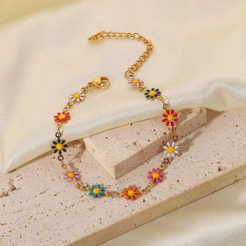 HONGTONG Daisy Colorful Bracelets For Women Bohemian Charm Gold Plated Chain Stainless Steel Jewelry Cute Girl Accessories Gift