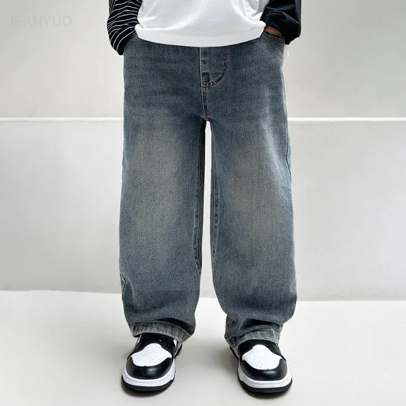 Boys Wide-Leg Jeans 3