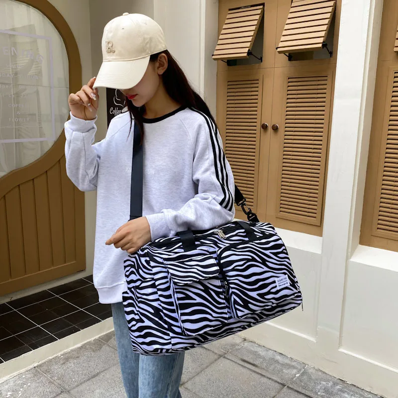 2024 New Women Short Distance Travel Luggage Bag Trend Capacity Dry Wet Separation Swimming Yoga Women's Handbag Shoulder Bag