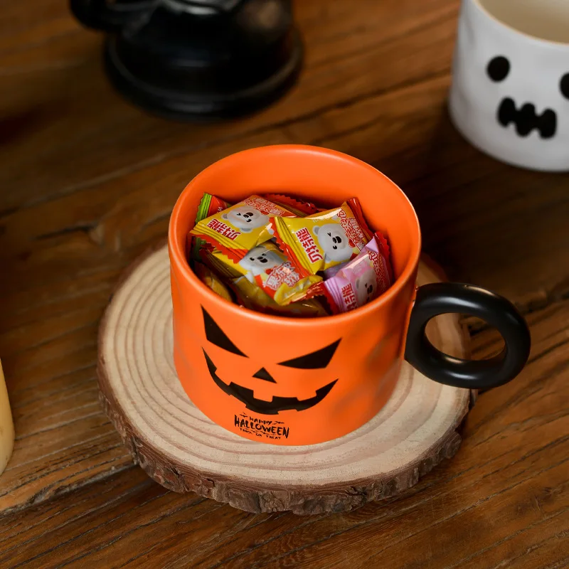 Tasse Halloween – Esprits Et Forêt, Céramique Noire 330ml (Fabrication Allemagne)
