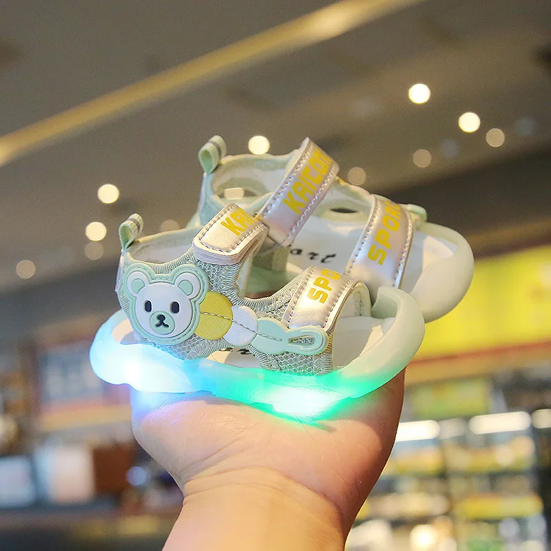 Sandalias Baby Shoes Kids Shoe 2023 Summer New LED Light Baby Walking Sandals Soft Sole Boy/girl Treasure Shoes Cartoon Sandals 2
