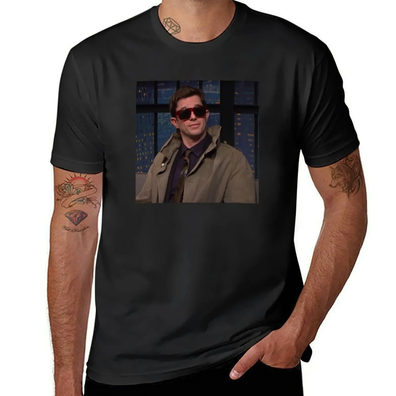 

John Mulaney in coat on seth myers T-Shirt summer tops korean fashion plain t shirt men