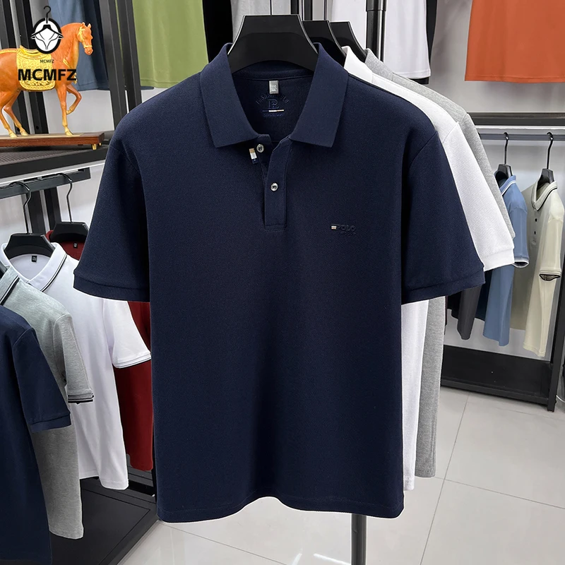 Polo da uomo in rete elasticizzata a maniche corte, con colletto sottile a bottone singolo, versatile per occasioni business casual e uso quotidiano. - immagine 6