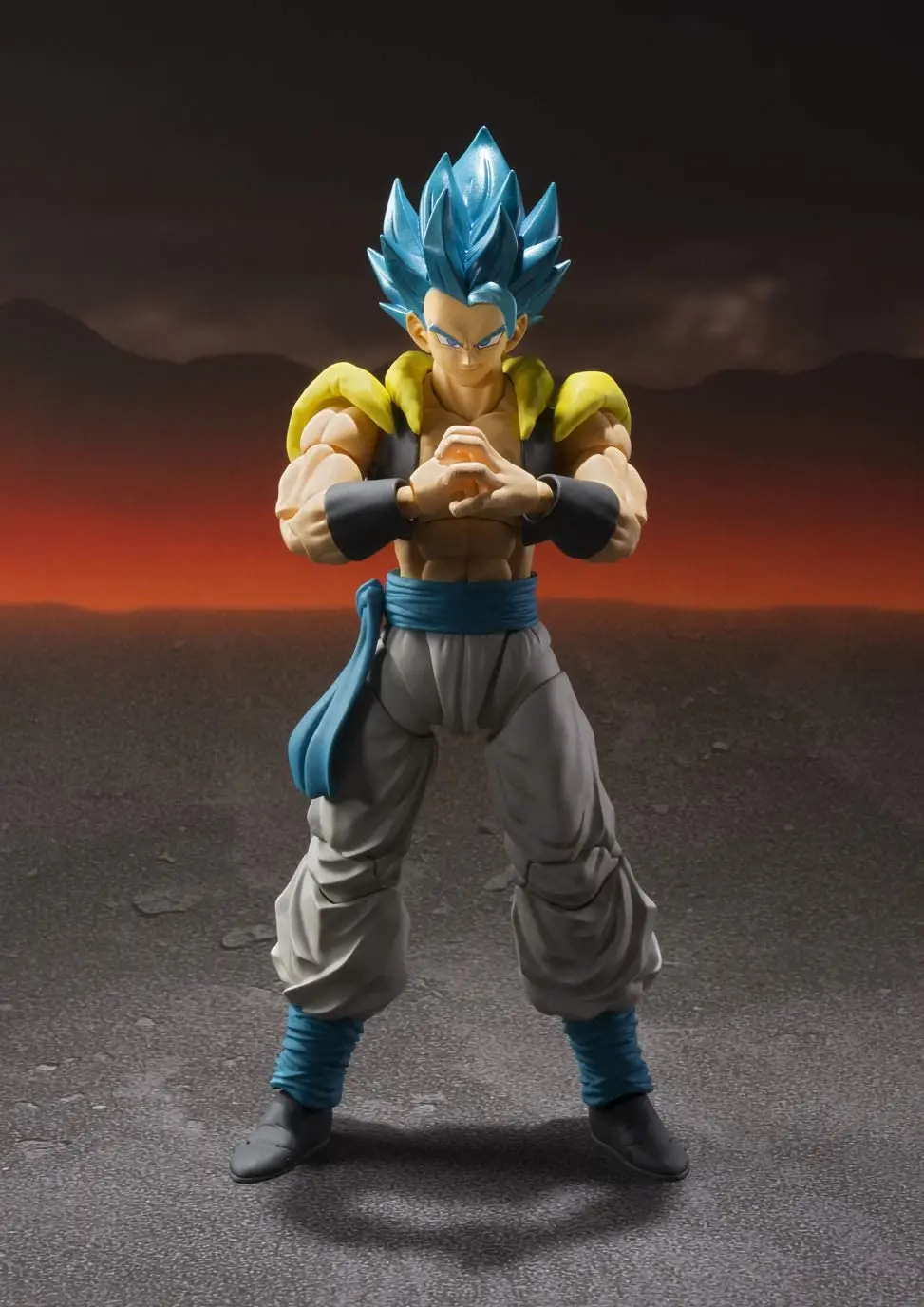  TAMASHII NATIONS Bandai S.H. Figuarts Super Saiyan God