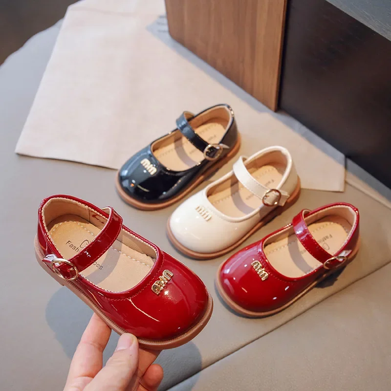 Children's Solid Color Leather Shoes Spring Shallow Heel Single Shoes Girls Performance Medium Large Princess