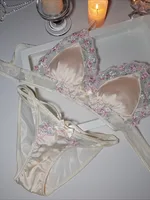 MOYISU filles soutien-gorge français mince Triangle tasse violet broderie lumière luxe soie Sexy pur désir dentelle ensemble de sous-vêtements 2