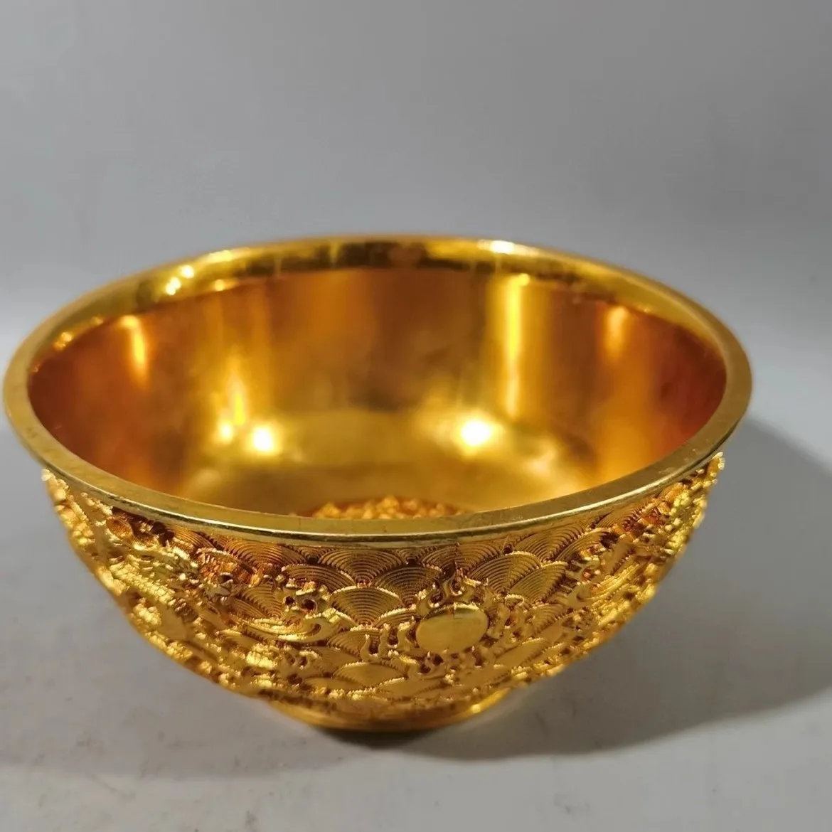 

Brass Gilded Double Dragon Pearl Bowl Home Decoration Ornaments
